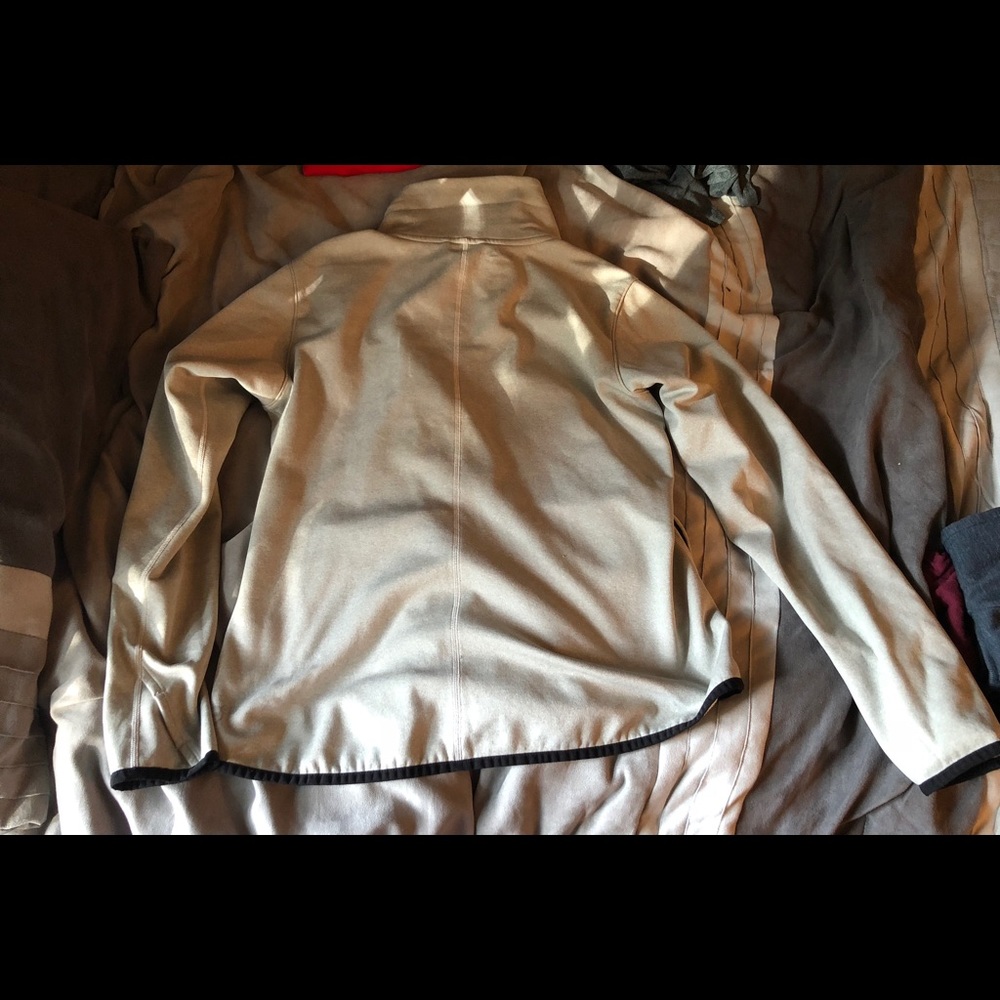 Puma Jacket - Picture 3 of 3